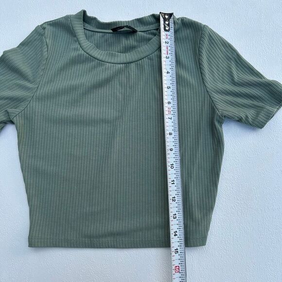 White Fox Ribbed Short Sleeve Top Green XS Casual Basic Tee - Picture 5 of 5